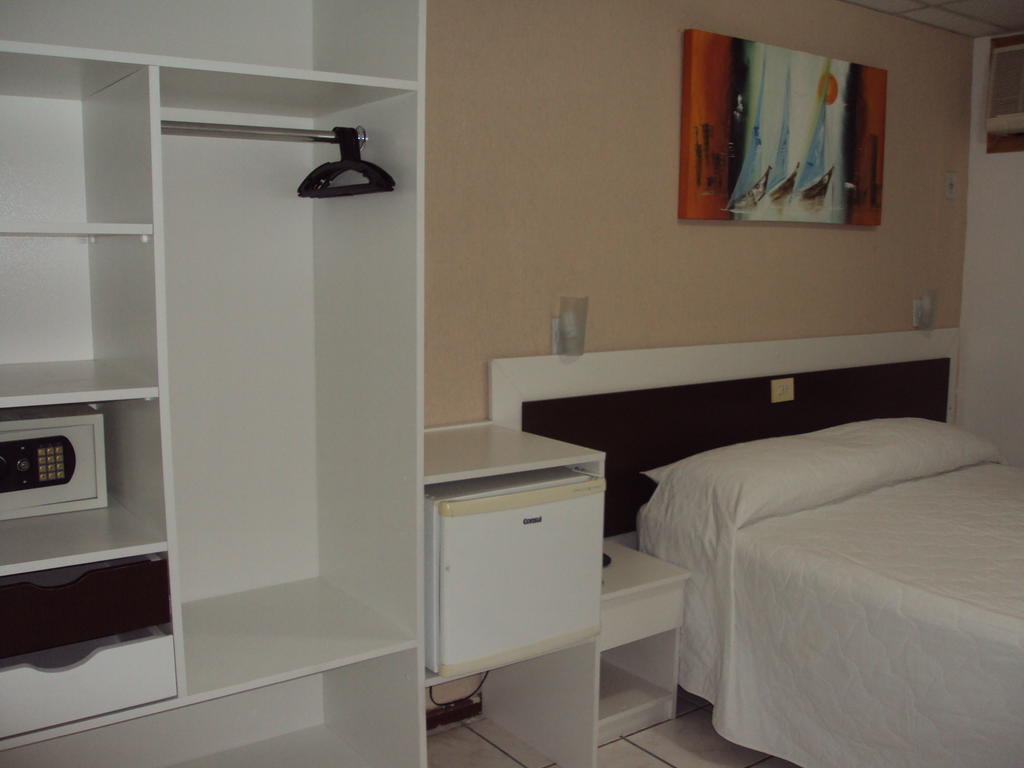 Hotel Praiamar Balneario Camboriu Oda fotoğraf